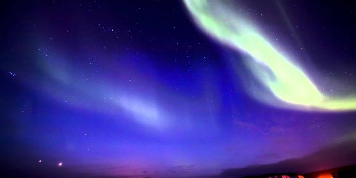 1366x768 Download 1366x768 Wallpaper Night Of The Northern Lights Of Alaska