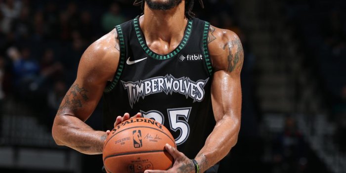 1200x1200 Derrick Rose Minnesota Timberwolves Wallpapers