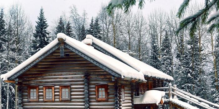 1080x1920 Wallpapers for Galaxy - Snowy Christmas log cabin