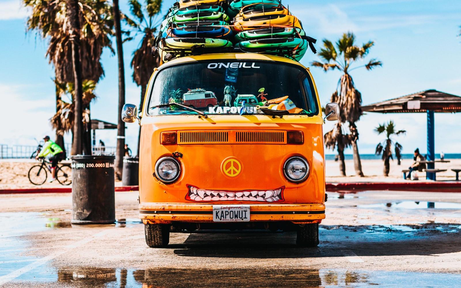 2560x1600 Download wallpapers Volkswagen T1, 4k, beach, hippie, surfboards