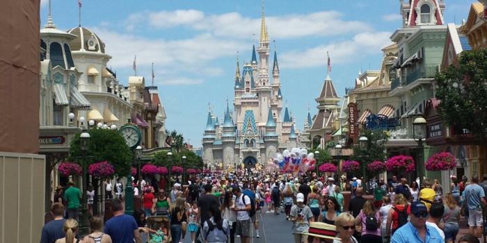 1024x768 WDW #MagicKingdom Main Street USA – The Geek's Blog @ disneygeek.com