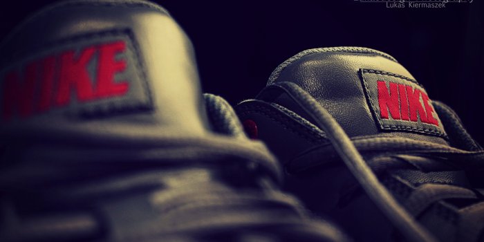 3554x1999 Nike shoes wallpaper Gallery