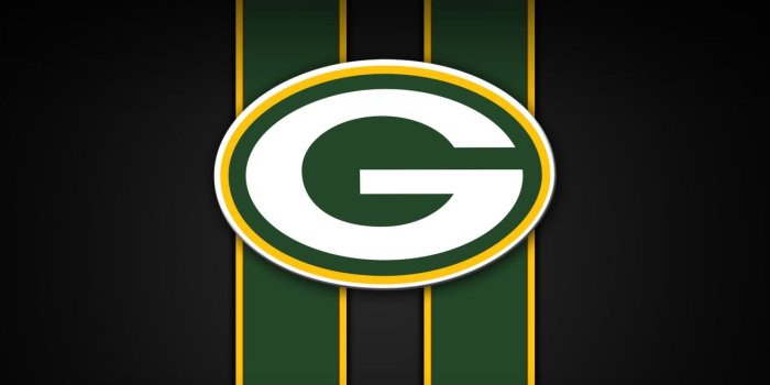 1920x1408 Green Bay Packers Helmet iPhone 5 Wallpapers (640x1136) Desktop