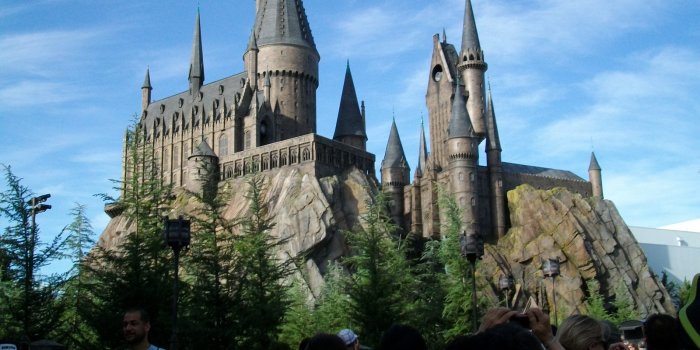 1600x1200 Universal Orlando - Diagon Alley Opening July 8th