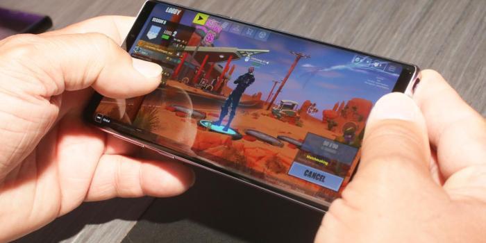 1600x900 Here's every Android device compatible with Fortnite - CNET