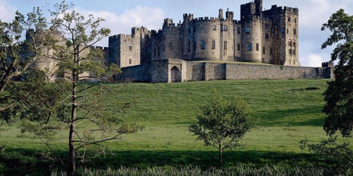 1600x1080 Alnwick Tag wallpapers: Alnwick Ancient Harry Potter Castle