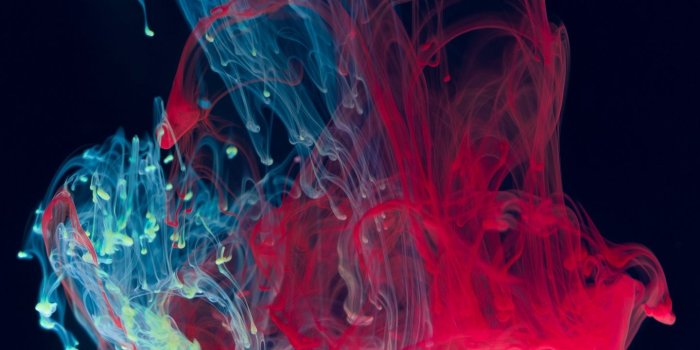 1440x2560 Download wallpaper 1440x2560 ink, water, blending, paint, drops, red