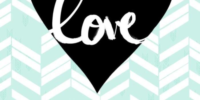 750x1334 Love Never Fails