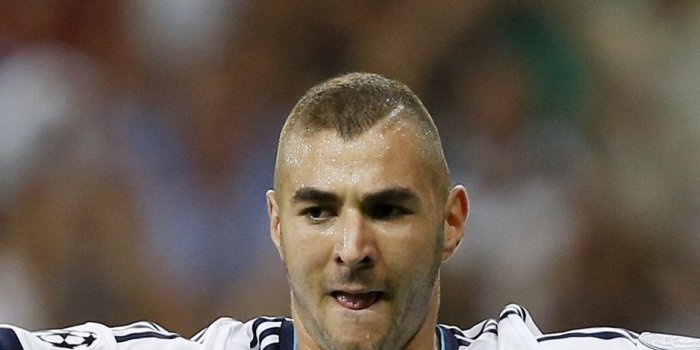 938x1668 Download wallpaper 938x1668 karim benzema, benzema, real madrid