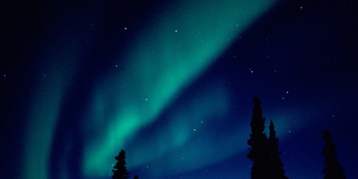 1600x1200 Free download Blue Northern Lights HD wallpaper background