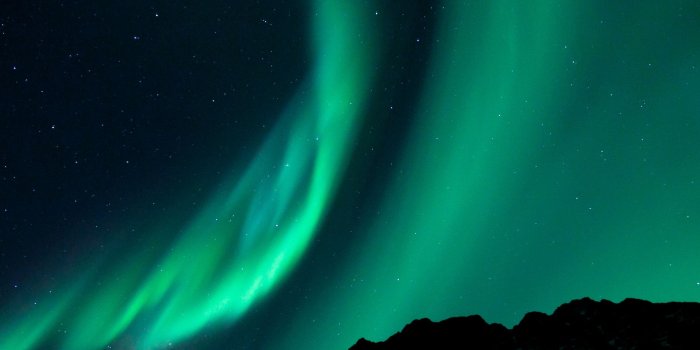 3840x1200 Free download Download Wallpaper 3840x1200 northern lights night