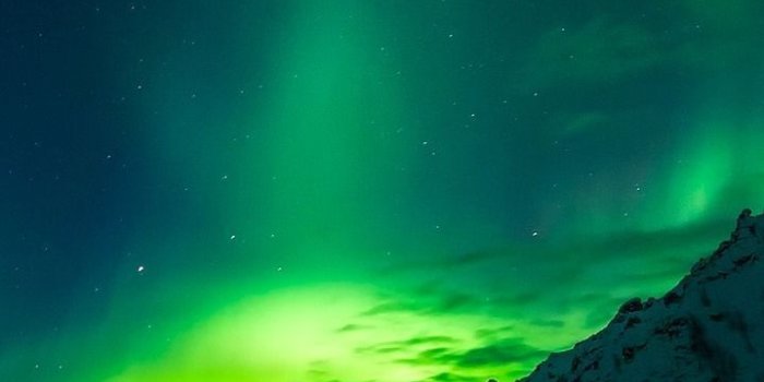 719x1282 20 Photos That Prove Iceland is the land of Ice and Fire | Hawaiian