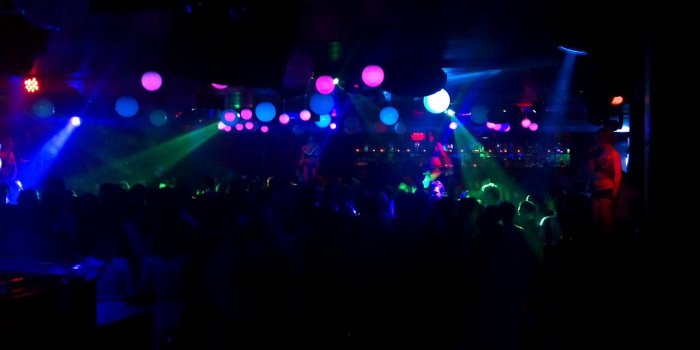 1600x900 Disco Night Wallpaper - Nutrisi glucolife