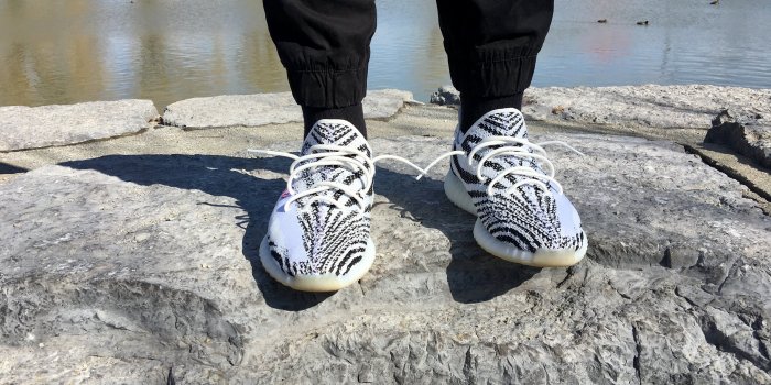 4032x3024 Yeezy 350 v2 Zebra - Album on Imgur