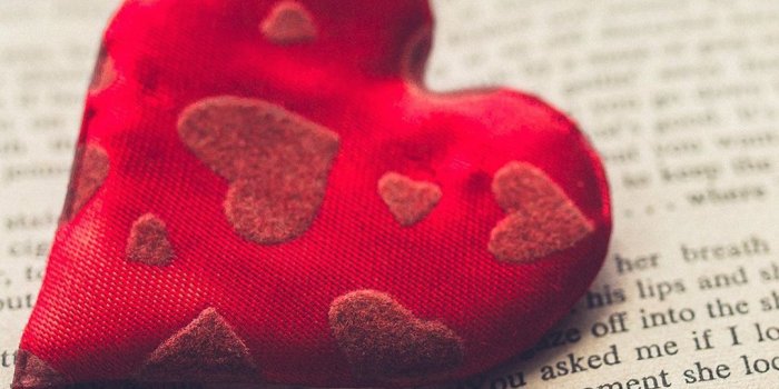 1080x1920 Romantic Heart Love Book Read #iPhone #6 #plus #wallpaper | iPhone 6