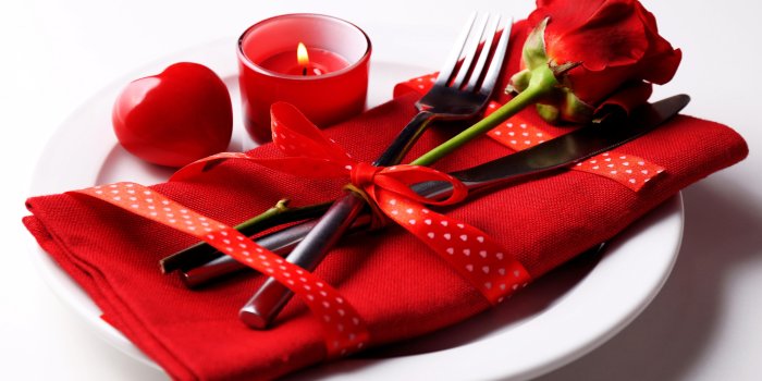3840x2160 beautiful-romantic-hd-red-heart-free-wallpaper - HD Wallpaper