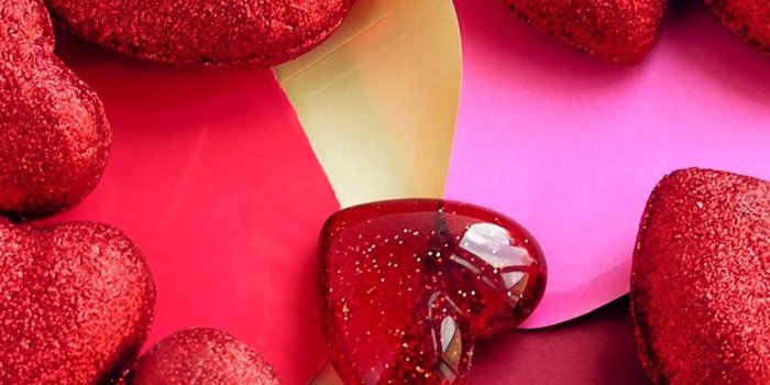 1440x2560 Wallpaper Valentine's Day, heart, letter, decorations, romantic
