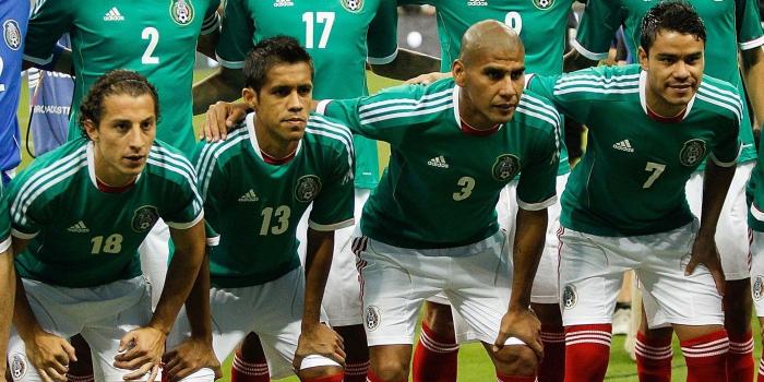 1400x1050 Hi res 169743888 mexico national team photo before playing nigeria