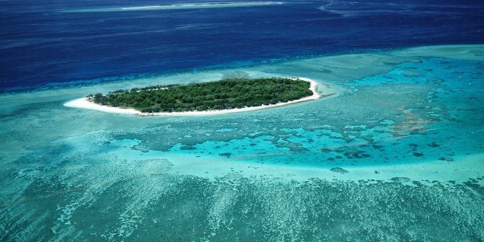 1600x1200 Known places: Lady Musgrave Island, Great Barrier Reef, desktop