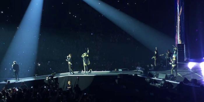 1280x720 방탄소년단 BTS - Magic Shop (Paris, 20.10.18)