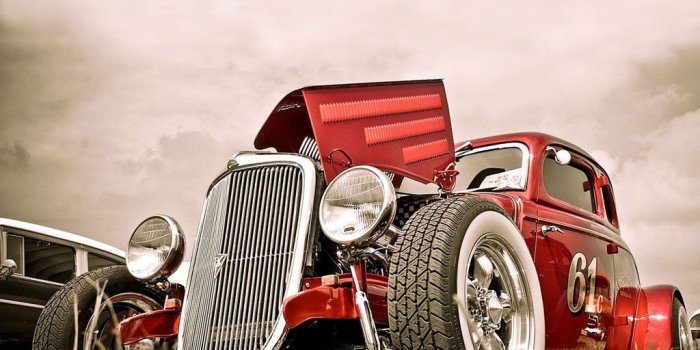 1024x768 Vintage and Classic Cars Wallpaper #40