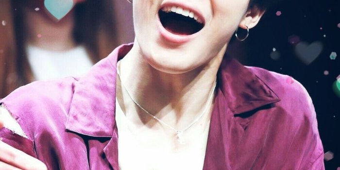 999x1776 Blue Møøn