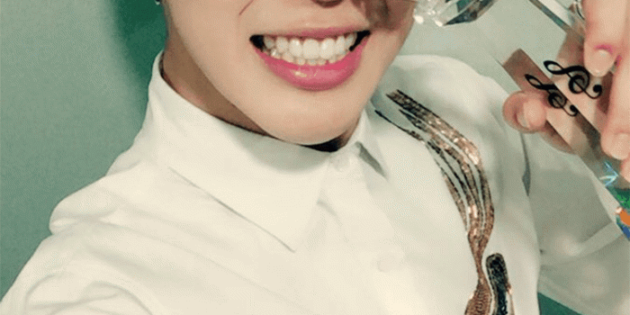 750x1335 BTS Wallpaper Poststop — Jimin being smol <3 - wallpaper set Pure