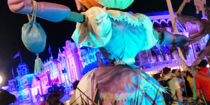 1080x1920 Disney iPhone Wallpapers - Mickey's Not-So-Scary Halloween Party