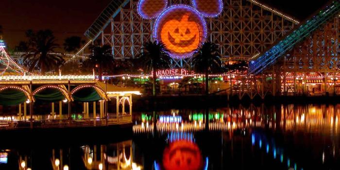 1024x768 Disney+Halloween+Desktop+Backgrounds | Disney Halloween Wallpapers