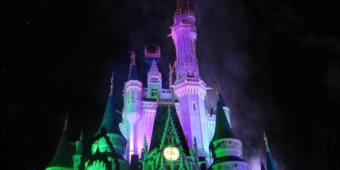 1537x1153 Disney World Castle At Night Halloween | Desktop Backgrounds for