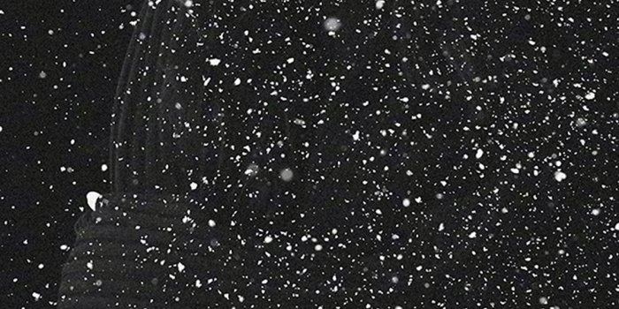 1125x2436 ho98-snow-girl-snsd-taeyeon-black-bw-kpop-wallpaper