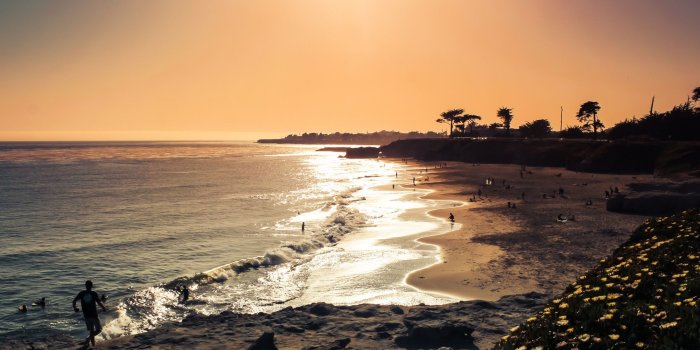 2200x1466 HD Wallpaper: Santa Cruz Lighthouse Field State Beach | Living Room