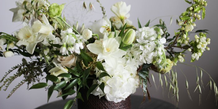 5184x3456 Beautiful White Flower Arrangements - White Centerpiece Ideas