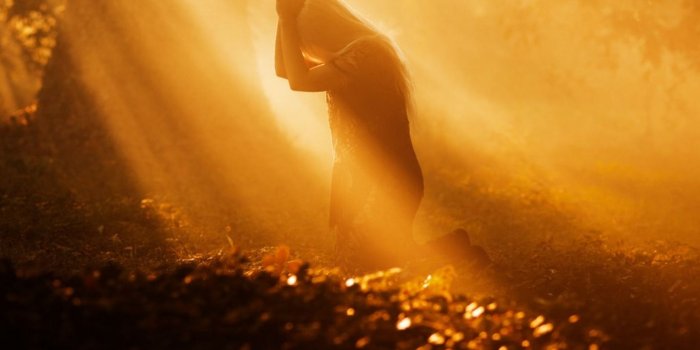 1366x768 30+ Sunrays Wallpapers, Backgrounds, Images | Design Trends