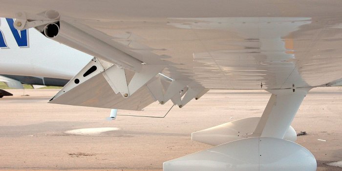 1024x768 RV-10 Factory Demonstrator Virtual Tour