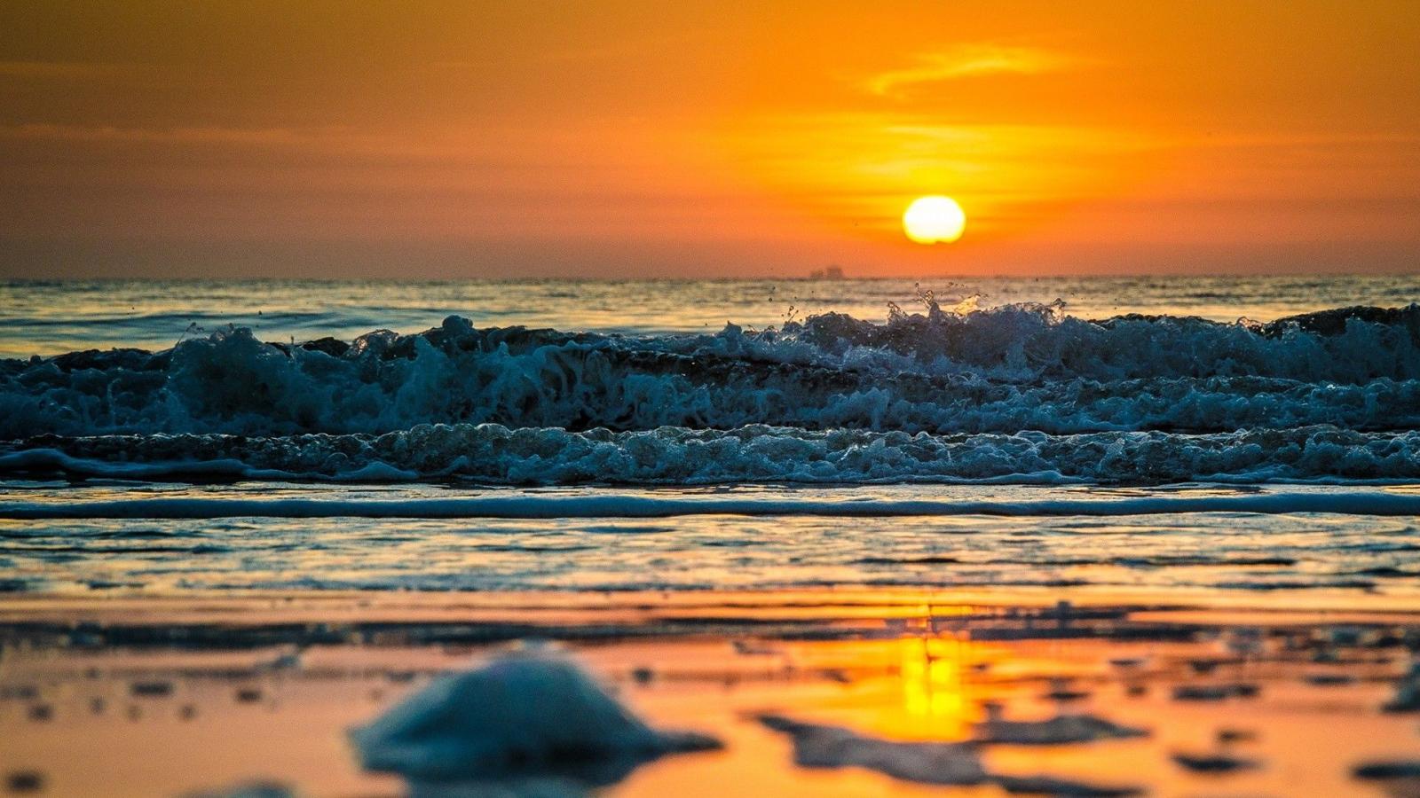 1920x1080 76+ Sunset Beach Wallpapers on WallpaperPlay
