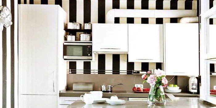 1000x808 black and white stripe wallpaper for kitchen - Kenisa Home