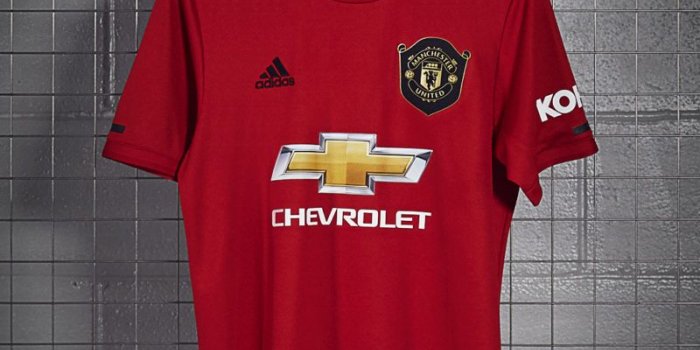 800x1000 adidas and Manchester United Launch 19/20 Home Kit Celebrating 1999