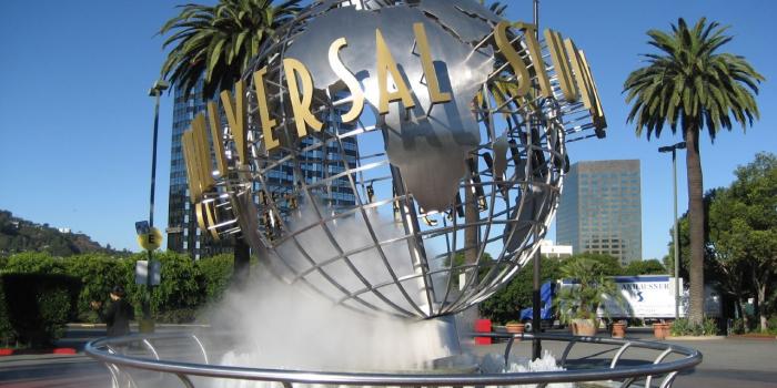 1280x960 50+] Universal Studios Wallpaper on WallpaperSafari