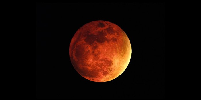 1920x1080 Full Red Moon #Wallpaper - HD Wallpapers