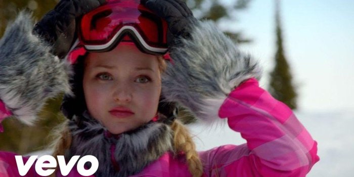 1920x1080 Dove Cameron, Luke Benward - Cloud 9 (from Cloud 9)