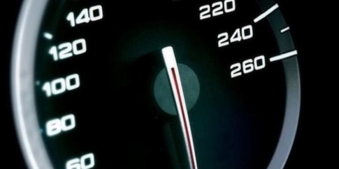 750x1334 Windows Phone 8X Vehicles/Alfa Romeo 159 Wallpapers ID: 246712