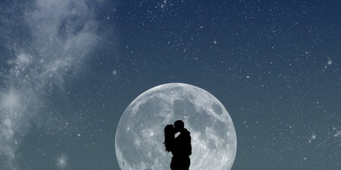 1280x1024 Beautiful Romantic Moonlight Wallpaper | Wallpapers. in 2019