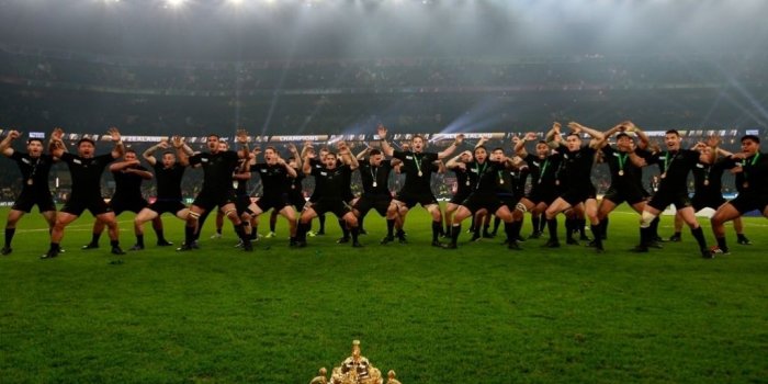 1024x768 VIDEO: All Blacks perform victory haka