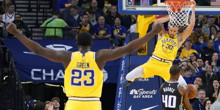 1920x1080 Warriors, Steph Curry's reactions to his dunk vs. Kings say it all