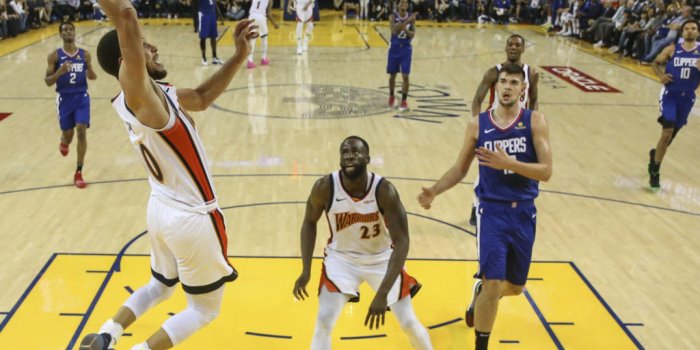 1024x768 Warriors close out 47 years at Oracle by blasting Clippers in