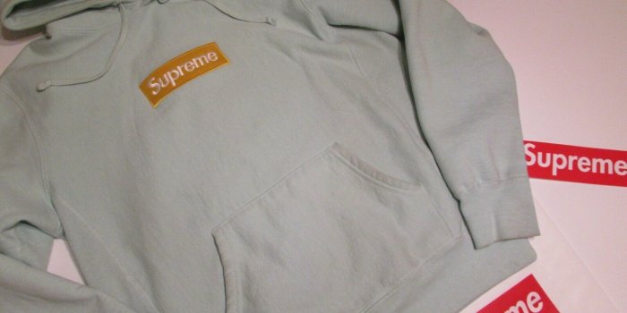 1600x1200 Rare AUTHENTIC Supreme 2017 FW Supreme Box Logo Hoodie Ice Blue Size