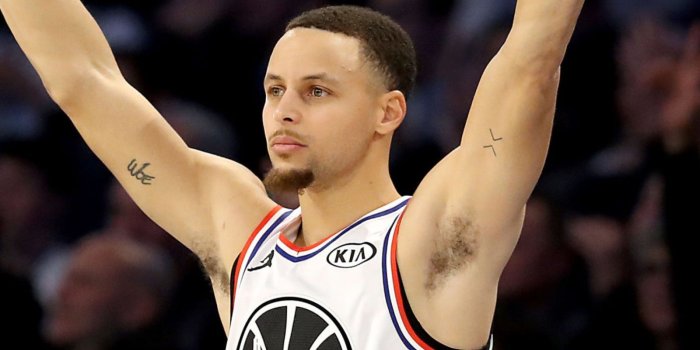 1600x900 All Star 2019: Stephen Curry shows off his dunking abilities in