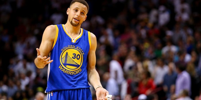 2048x1468 Chicago columnist argues Steph Curry is bad at sports, ruining the