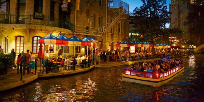 1600x900 San Antonio River Walk Pictures: View Photos & Images of San Antonio